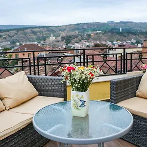 https://vincent.alltbilisihotels.com