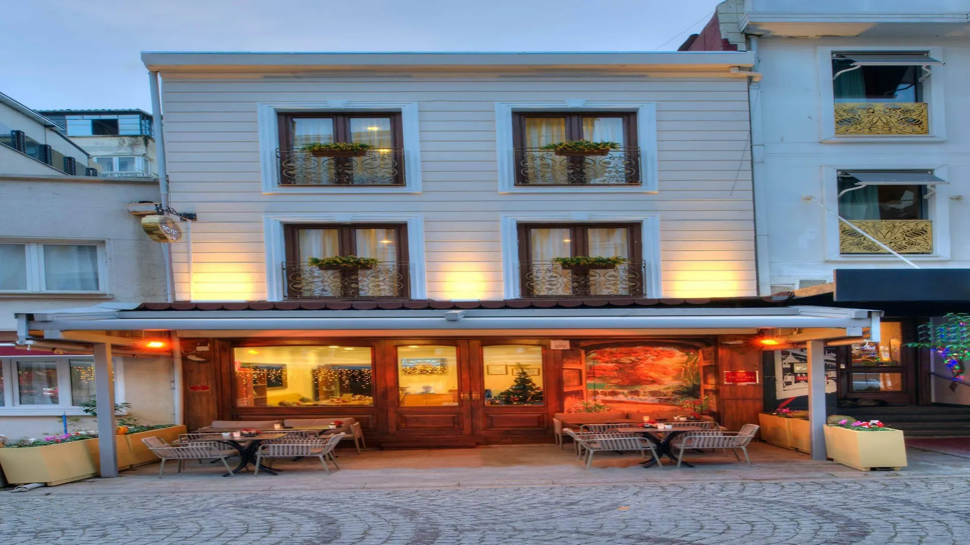 Royan Suites Istanbul